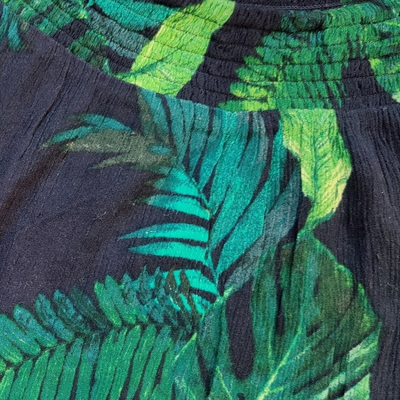 DONATED! Old navy tropical print boho top - Picture 6 of 7